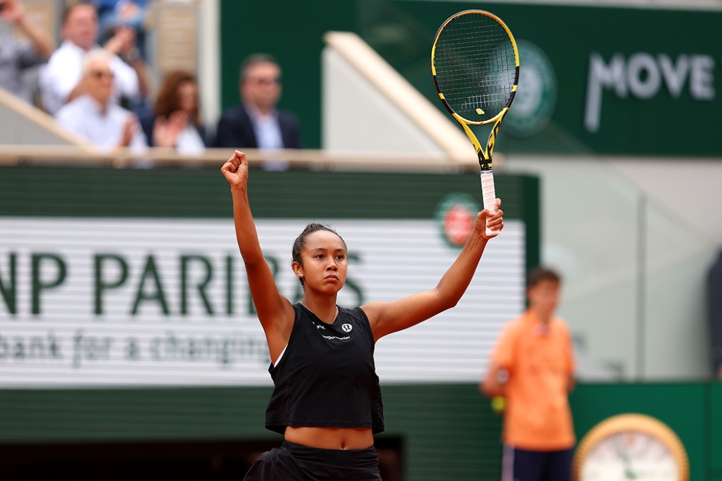 Leylah Fernandez celebrates her victory over Belinda Bencic at Roland Garros