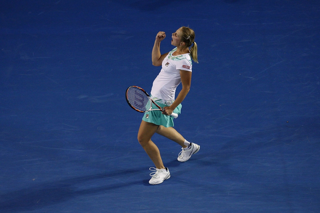 Jelena Dokic in action against Alisa Kleybanova at Australian Open 2009
