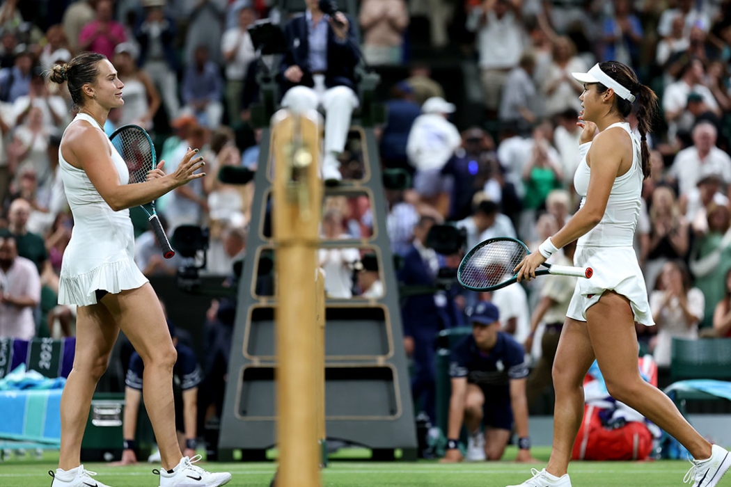 Aryna Sabalenka beat Emma Raducanu to reach the fourth round at Wimbledon