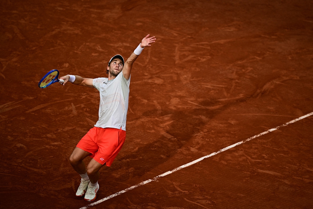 Casper Ruud is through to the second week at Roland Garros for the fourth time.