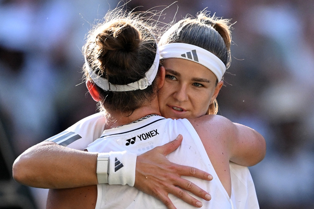 Karolina Muchova embraces Linda Noskova after losing the Wimbledon final