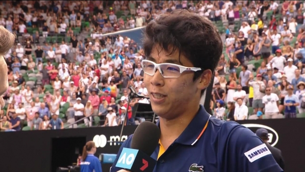 Hyeon Chung on court interview (3R)