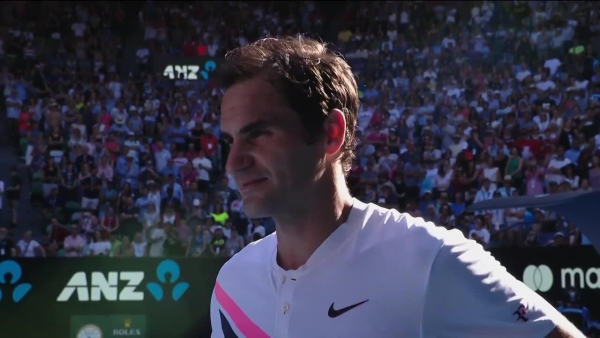 Roger Federer on court interview (4R)