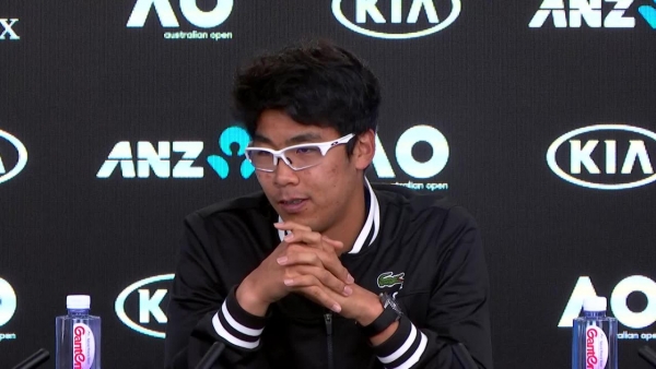 Hyeon Chung press conference (4R)