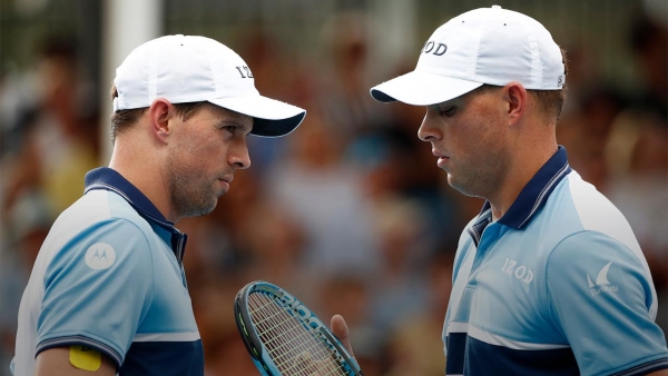 Bryan brothers bow out after final match
