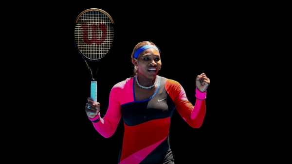 HIGHLIGHTS: Serena stumbles, then soars