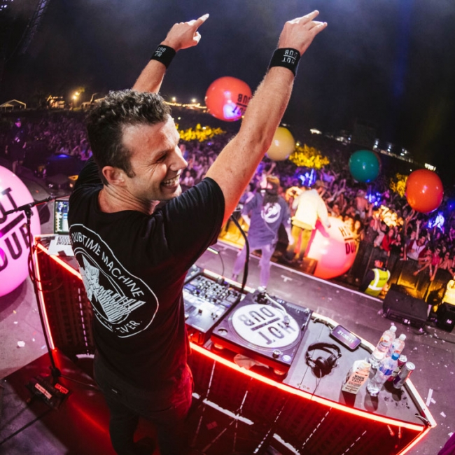 Hot Dub Time Machine 18+