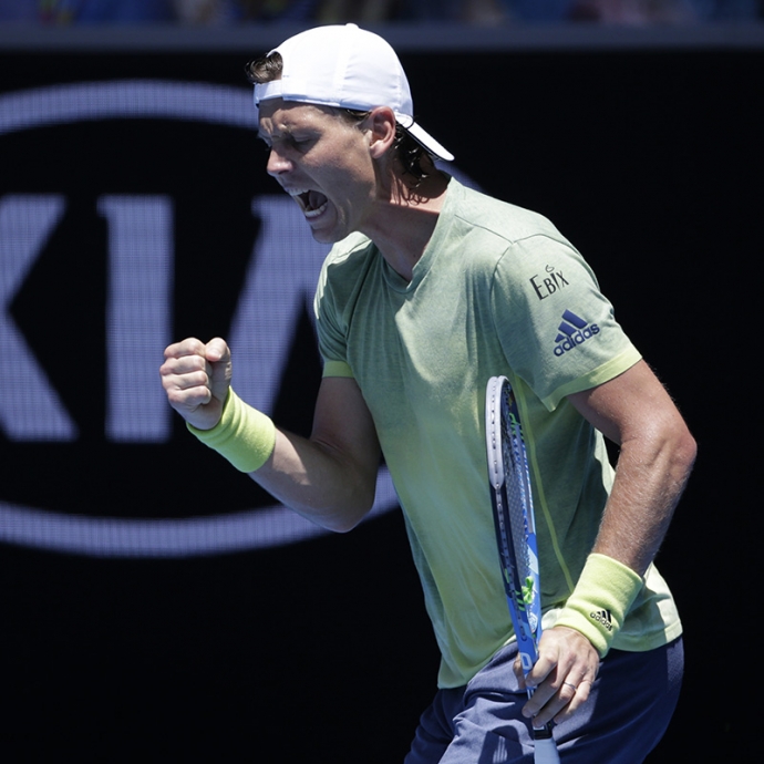 Tomas Berdych is through to the quarterfinals