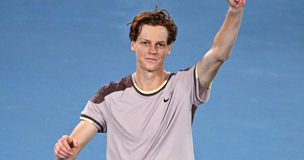 Poise, not panic: Jannik takes small steps to biggest victory | AO