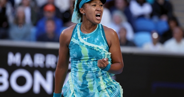 Longer, stronger: Osaka’s finishing kick too much for Cirstea