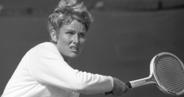 Lesley (Turner) Bowrey | Australian Open