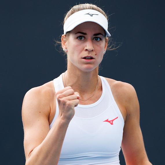 Anna Bondar [HUN] | AO